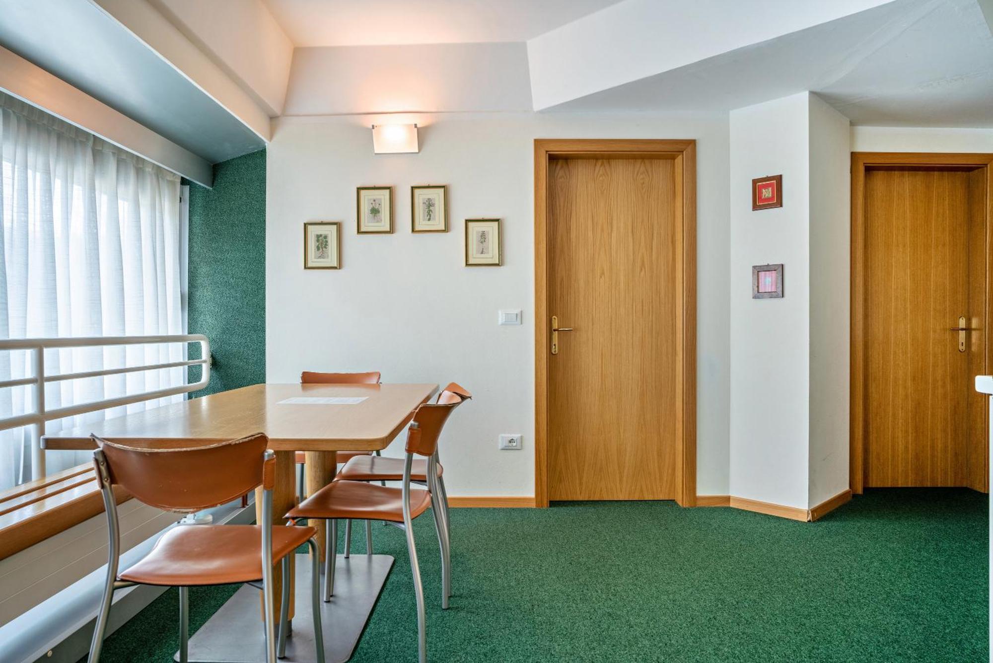 Апартаменты Casa Roby Al Centro Delle Dolomiti Мариллева Экстерьер фото