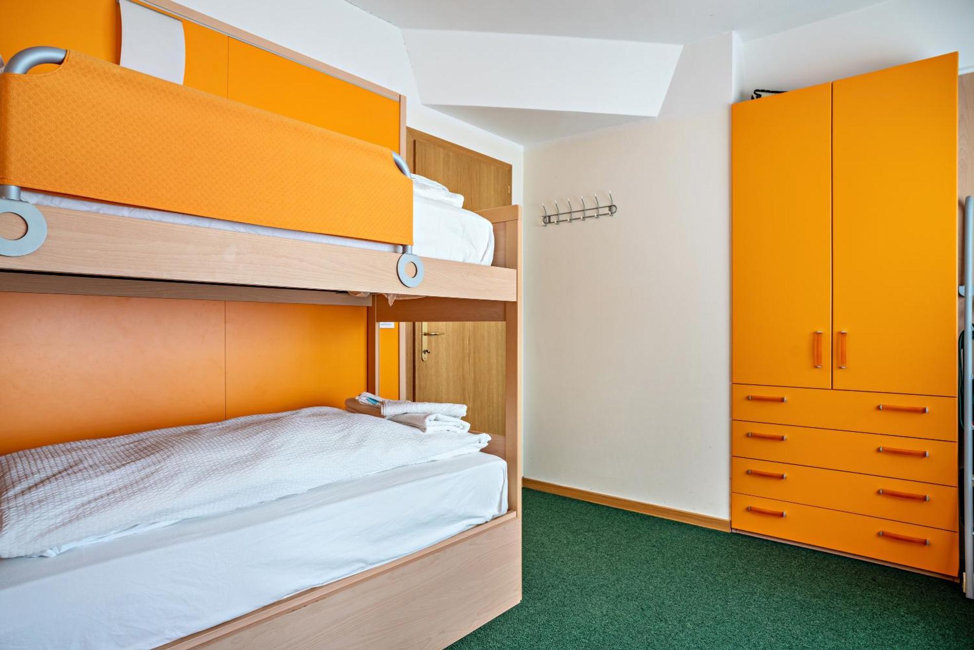 Апартаменты Casa Roby Al Centro Delle Dolomiti Мариллева Экстерьер фото